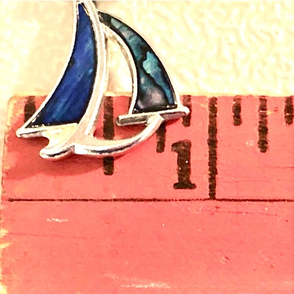 VTG 70s Blue Paua Abalone Shell Inlay Stylized Sailboats Dangle Clip On Earrings - Picture 7 of 7